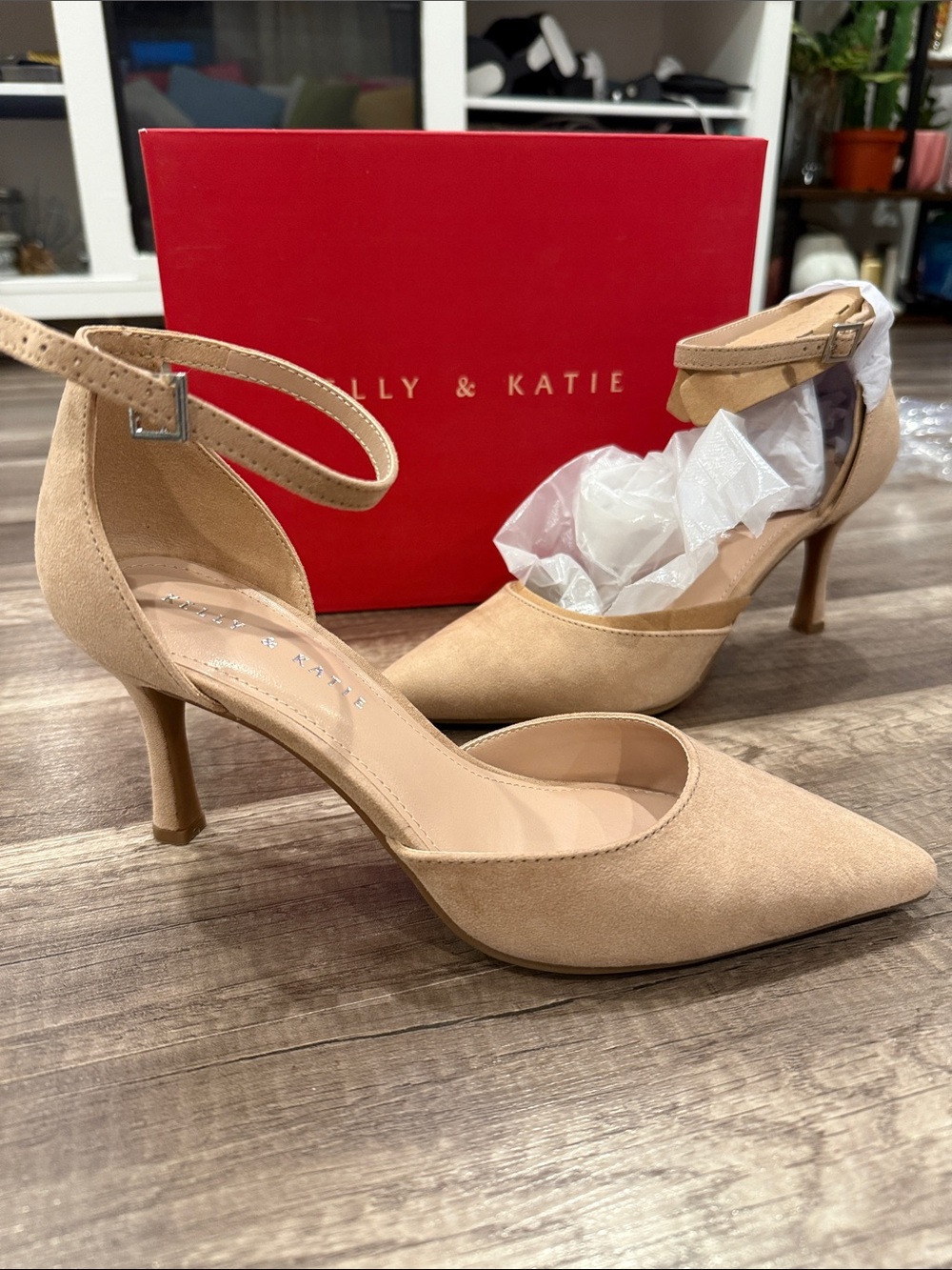 Kelly & Katie Women's Pointed Toe Ankle Strap Pumps in Nude